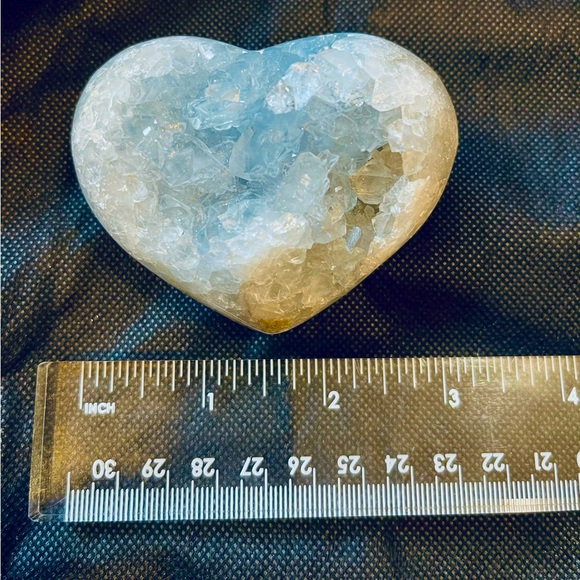 Celestine heart light blue - Picture 2 of 11